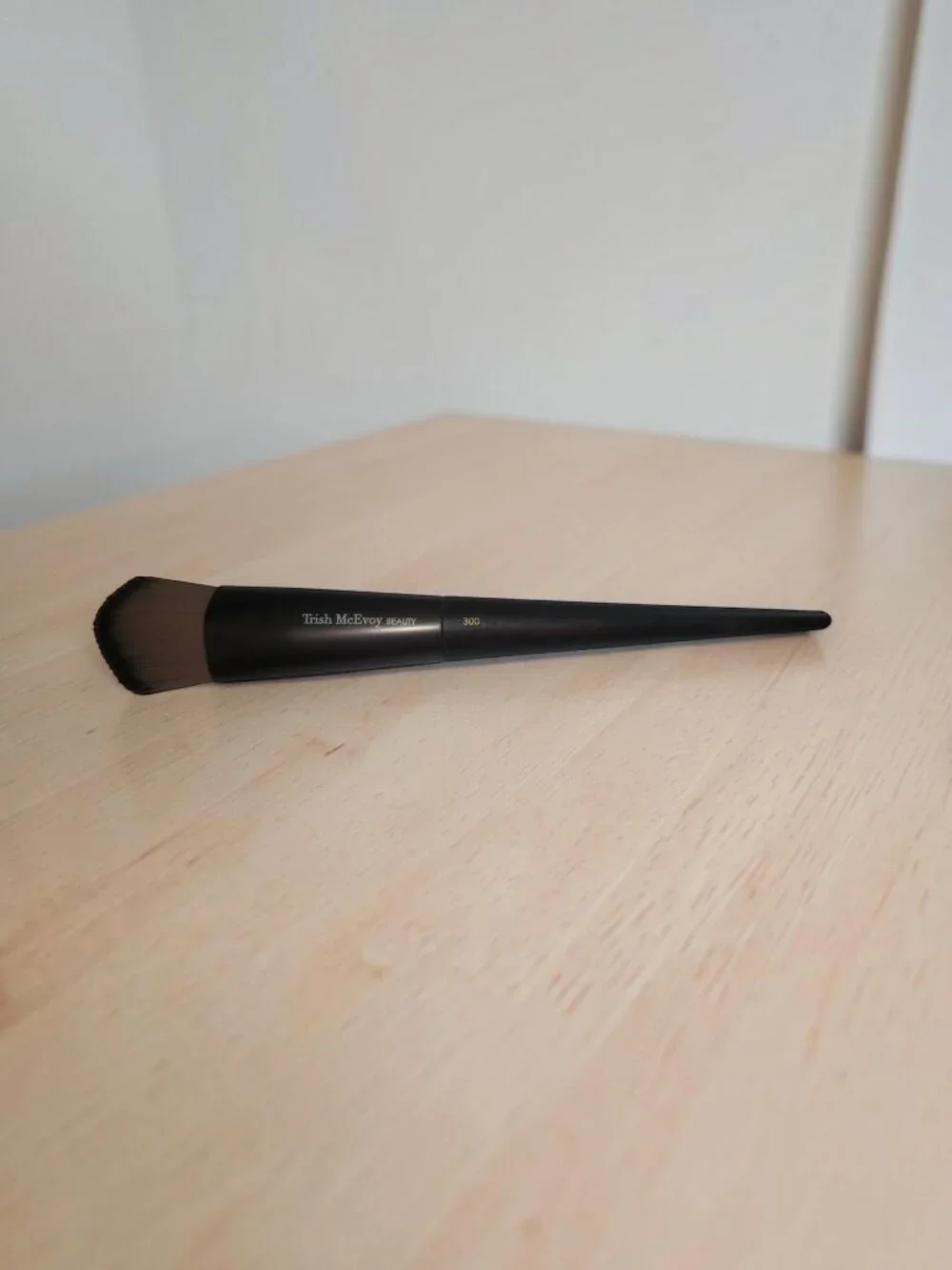 Trish McEvoy 300 Large Precision Brush, New in Original Condition